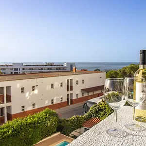 Apartment Renovated Oasis Ocean View 1bd Wi-fi 3 Min, Albufeira